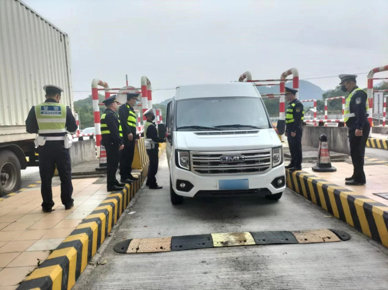 春运专项整治!严查高铁站机场周边违章,治理成效显著