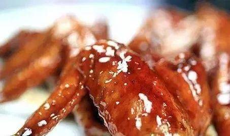 这些大学食堂超火!黄金玉米烙、麻辣烫、红烧肉等美食别错过