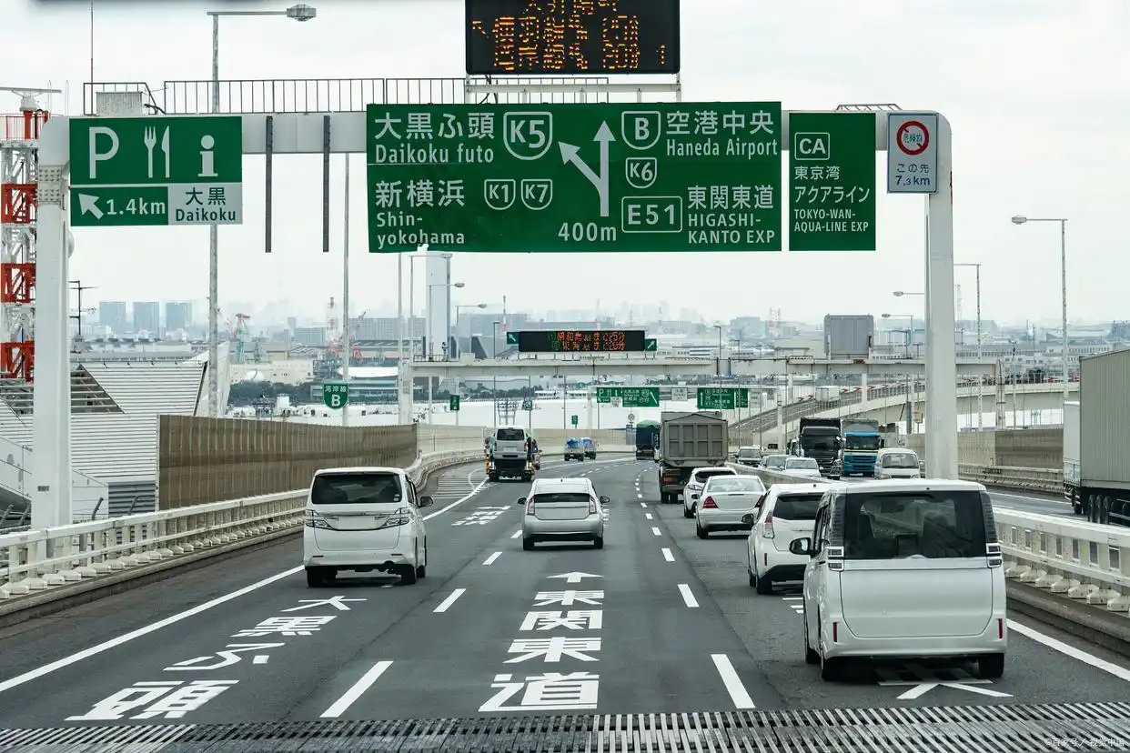 高速区间测速原理及应对方法,车主必看