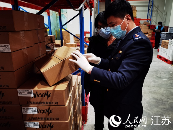 无锡疫情防控节奏有序,物资供应、社区管理双线并行