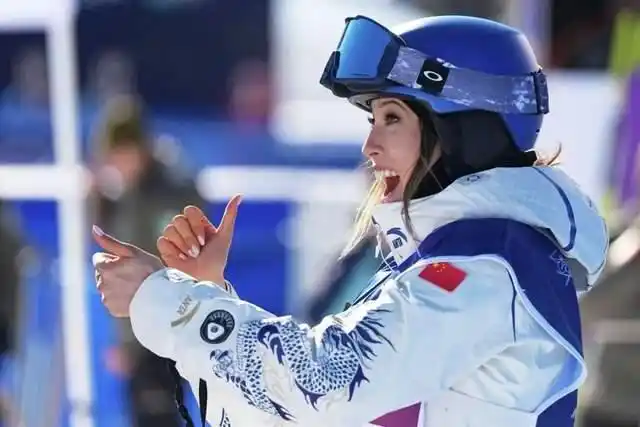 安踏李宁等中国运动品牌借冬奥会赞助商身份展开激烈暗战