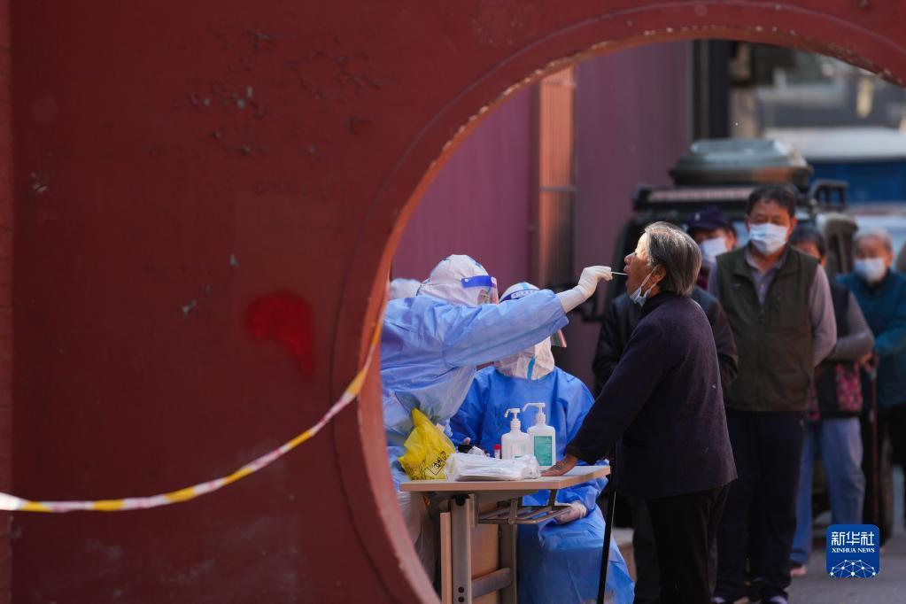 中国抗疫重大战略成果彰显制度力量,有效应对疫情考验