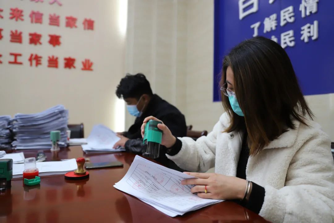 白银区多举措保障疫情防控物资等车辆快速通行并方便办证