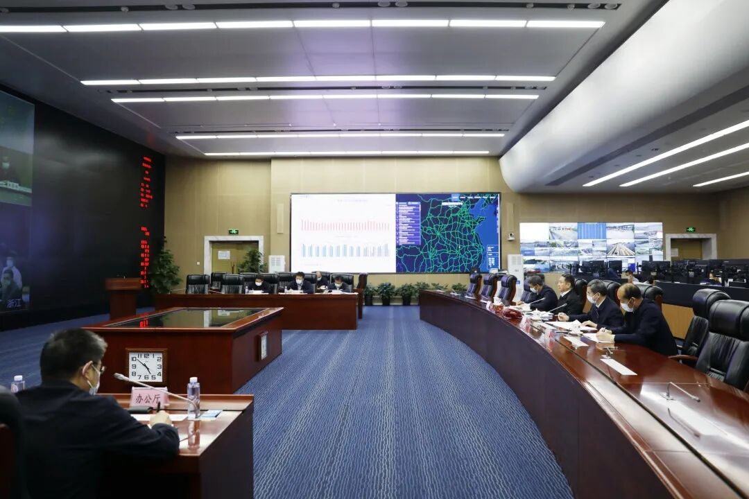 疫情封路货车难行 物流受阻怎么办?