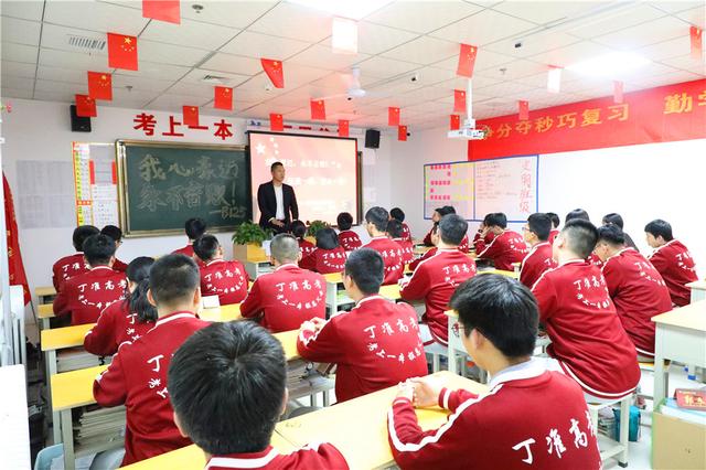 高考成绩揭晓后,这些分数段考生到底适不适合复读?