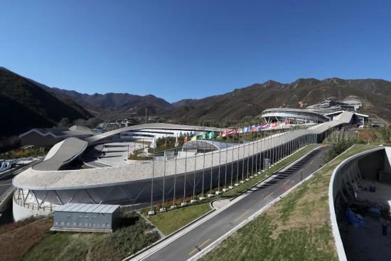 上海体育博物馆:2022冬奥会火炬展,领略绿色环保理念