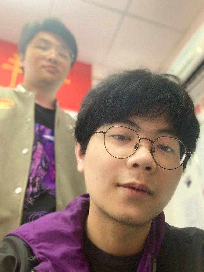 高考复读那些事儿:叛逆行为、心态起伏与家庭冲突