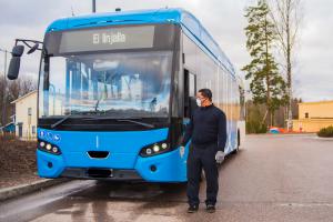 高速行驶必看:安全带与事故处理两大关键