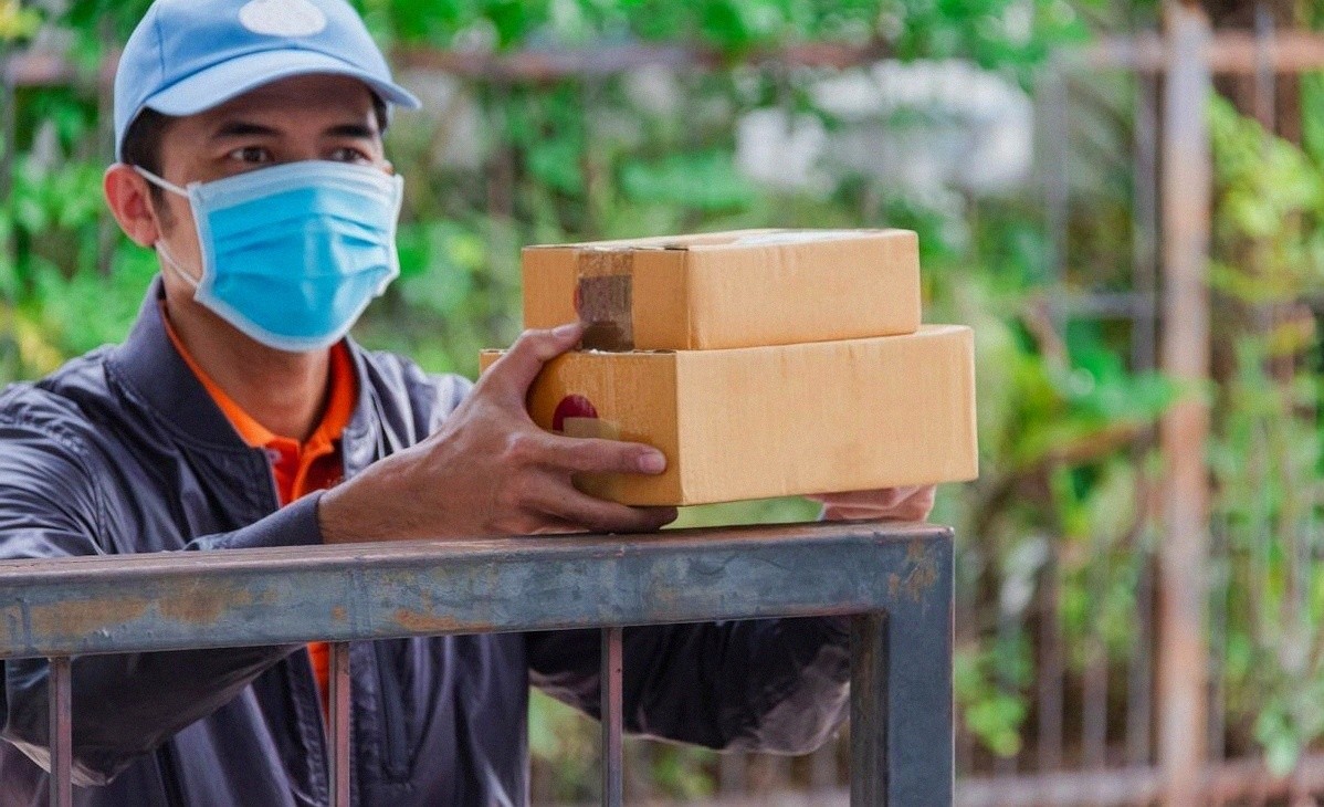 2026年快递新规:不打招呼放驿站最高罚3万,你的选择权回来了